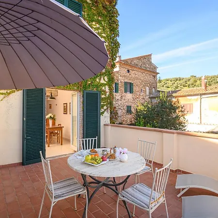 Apartment Il Chiostro & Suvereto