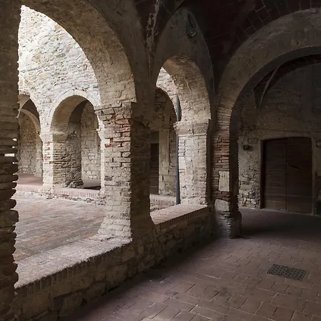 Apartment Il Chiostro & Suvereto