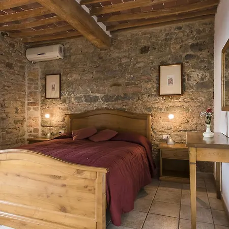 Il Chiostro & Apartamento Suvereto