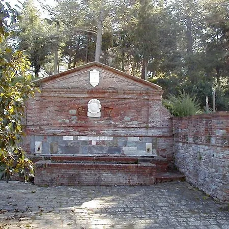 Il Chiostro & *